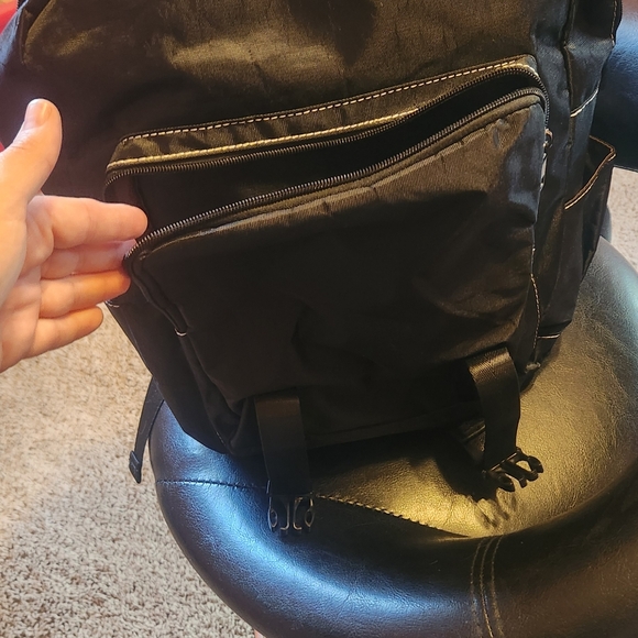 Backpack - Picture 2 of 6